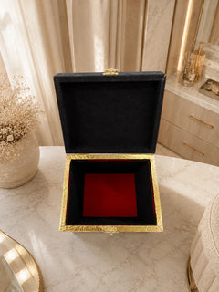 Luxury Kaaba Quran Storage Box with Velvet Finish thumbnail 6