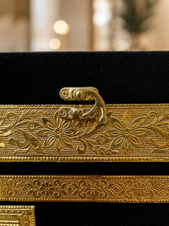 Luxury Kaaba Quran Storage Box with Velvet Finish thumbnail 7